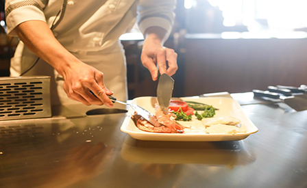  Allergy expert chef 